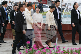Laos Japan Royals