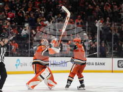 Mammoth Ducks Hockey