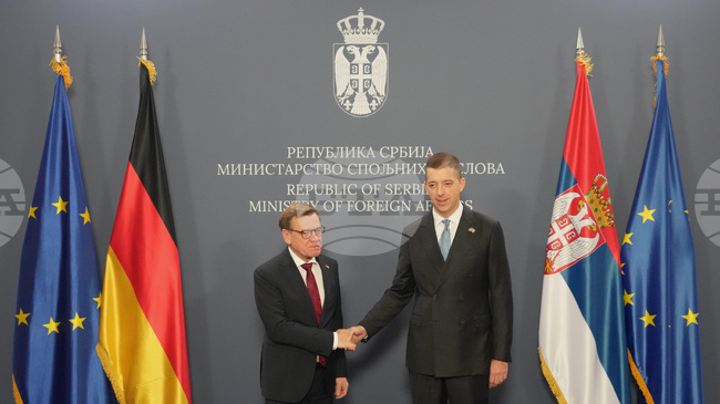 Сърбия ще гарантира енергийната си сигурност, каза сръбският външен министър Марко Джурич след среща с германския си колега Йохан Вадефул