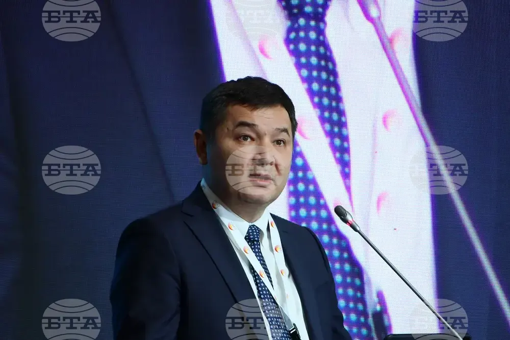 КАБАР: Киргизстан ще стане регионален логистичен и цифров хъб, заяви министърът на икономиката