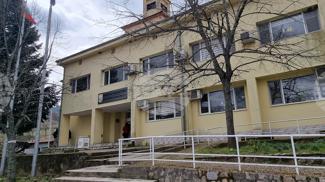 Увеличение на основните месечни заплати на кметовете в община Маджарово с пет процента ще обсъжда Общинският съвет