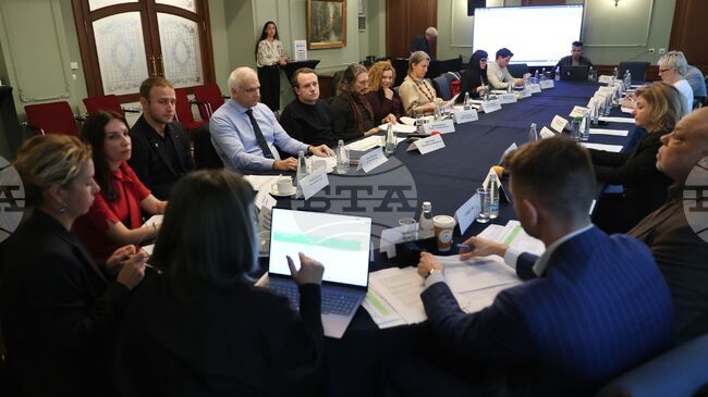 Представители на културни организации и на бизнеса обсъдиха на кръгла маса предложения за промени в Закона за меценатството
