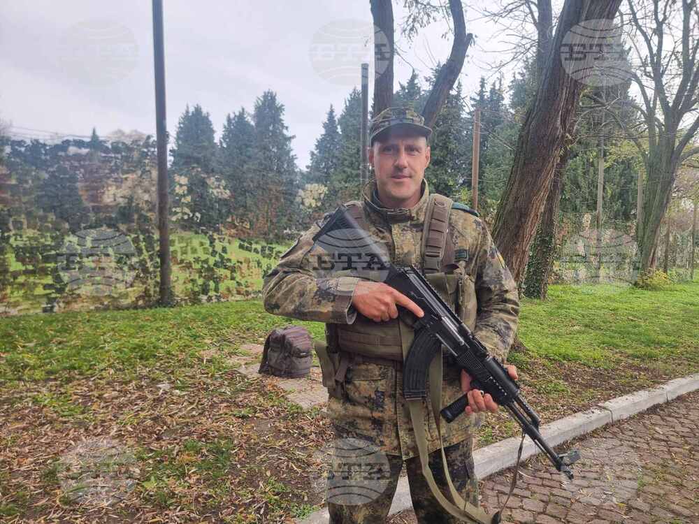 За мен професията на войника е призвание, каза старши сержант Мартин Русев 