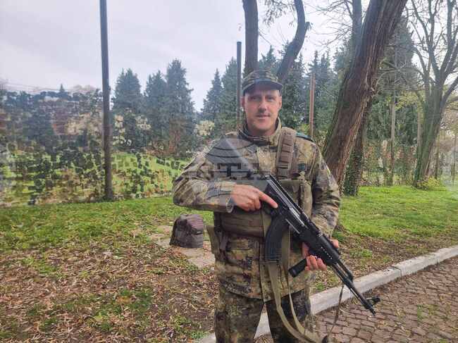 За мен професията на войника е призвание, каза старши сержант Мартин Русев 