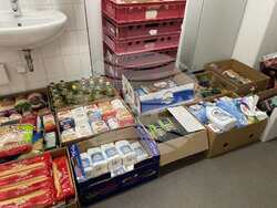 Пловдив - кампания "Купи и Дари" - първи уикенд