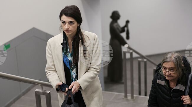 Съдът оправда Лена Бориславова по обвинение за документна измама