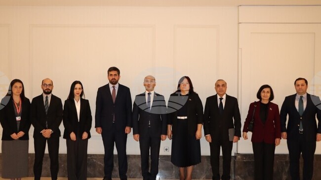 АРМЕНПРЕС: Делегации на Армения и Азербайджан разговаряха в Истанбул