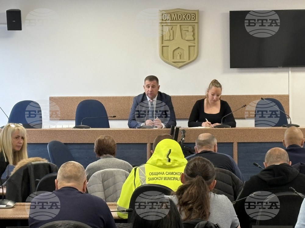 Институциите в община Самоков обявиха, че са готови за нормалното протичане на зимния сезон