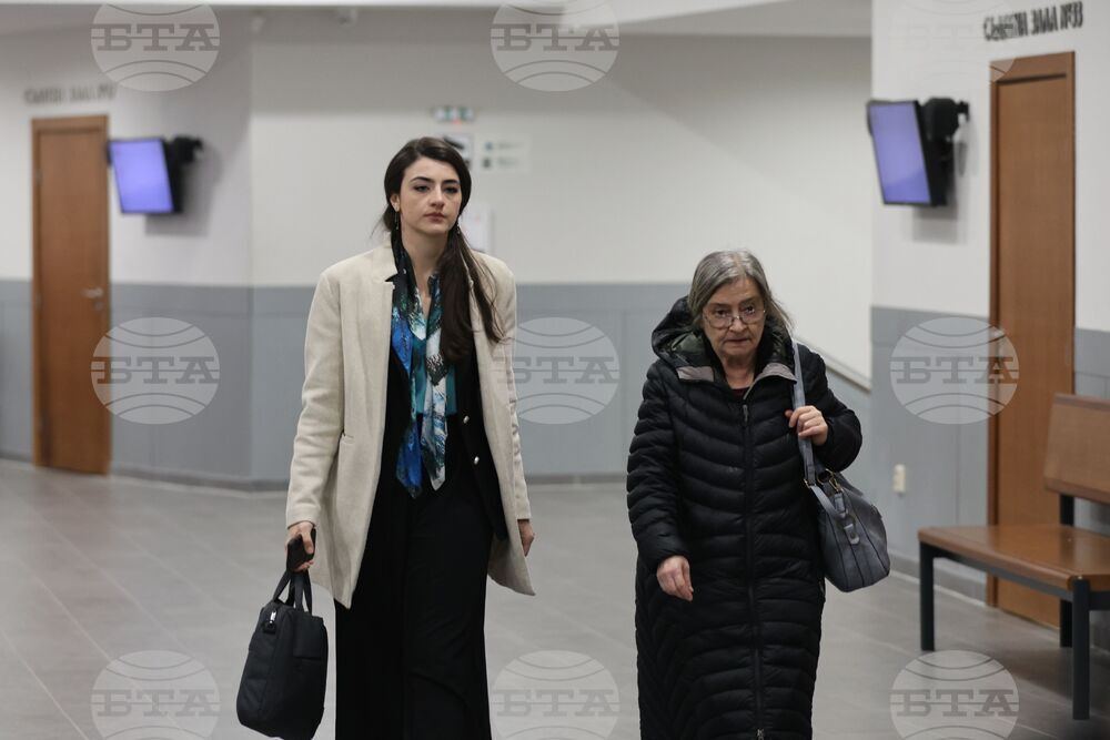Съдът заседава по делото срещу Лена Бориславова за документна измама