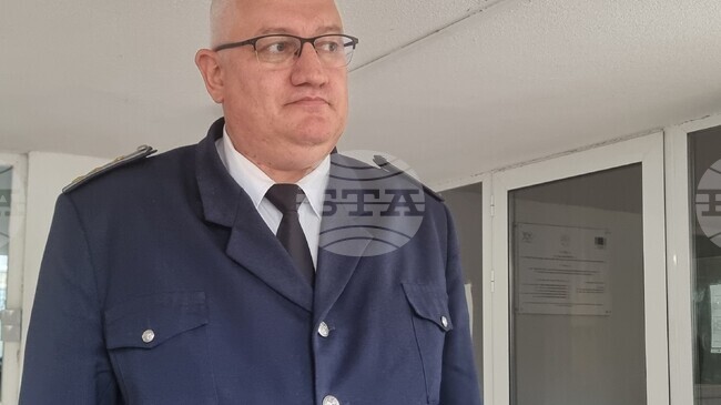 Колата на мъжа, въвлякъл полицията в среднощна гонка, е конфискувана, каза комисар Димитър Луков