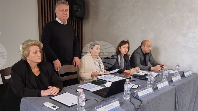 Приобщаването на граждани от трети страни трябва да става при ясни условия, за които те да са информирани, каза областният управител на Шумен Катя Иванова 