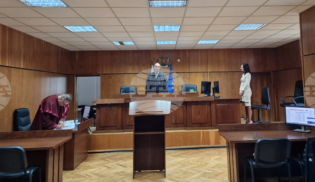 Смолян - съд - разпространение на марихуана