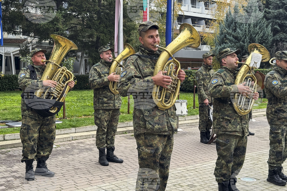 Казанлък - военен духов оркестър - концерт