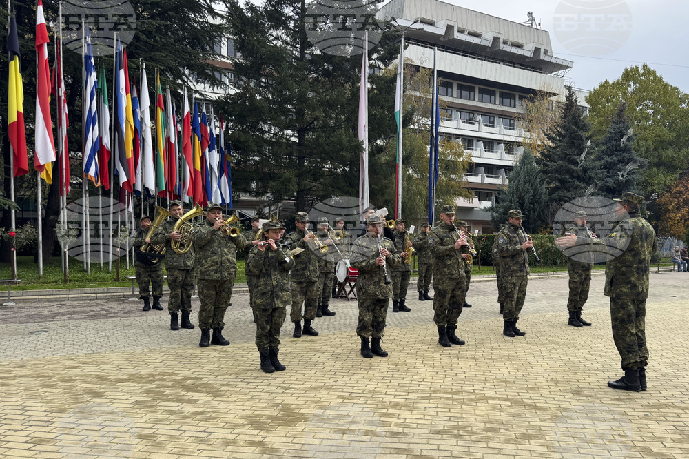Казанлък - военен духов оркестър - концерт