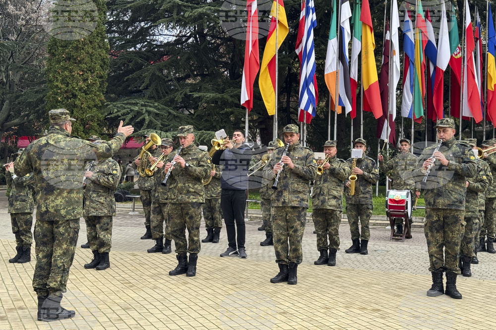 Казанлък - военен духов оркестър - концерт