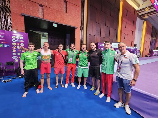 Българите направиха подиум тренировка преди Световното първенство по спортна гимнастика за младежи и девойки в Манила