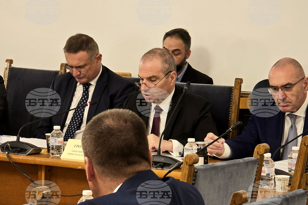 Комисията по транспорт и съобщения одобри на първо четене Законопроекта за държавния бюджет на Република България за 2026 г.