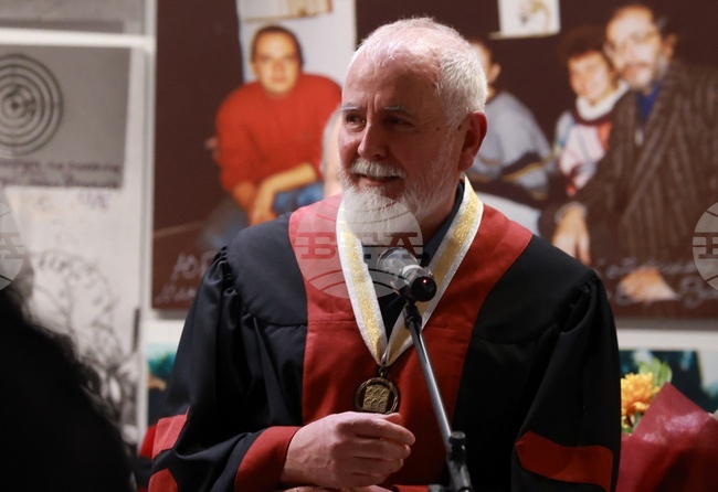 Проф. Светослав Кокалов стана доктор хонорис кауза на Националната художествена академия