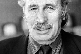 Костадин Кюлюмов - писател и сценарист