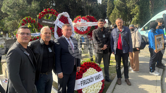 Осем години без Наим Сюлейманоглу: паметта на легендарния щангист бе почетена в Истанбул