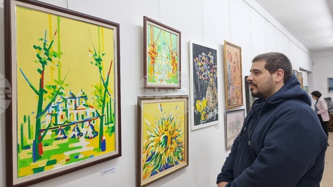 Изложба на тема „Есен“ подредиха художници от Монтана и региона в галерия „Кутловица“ в града