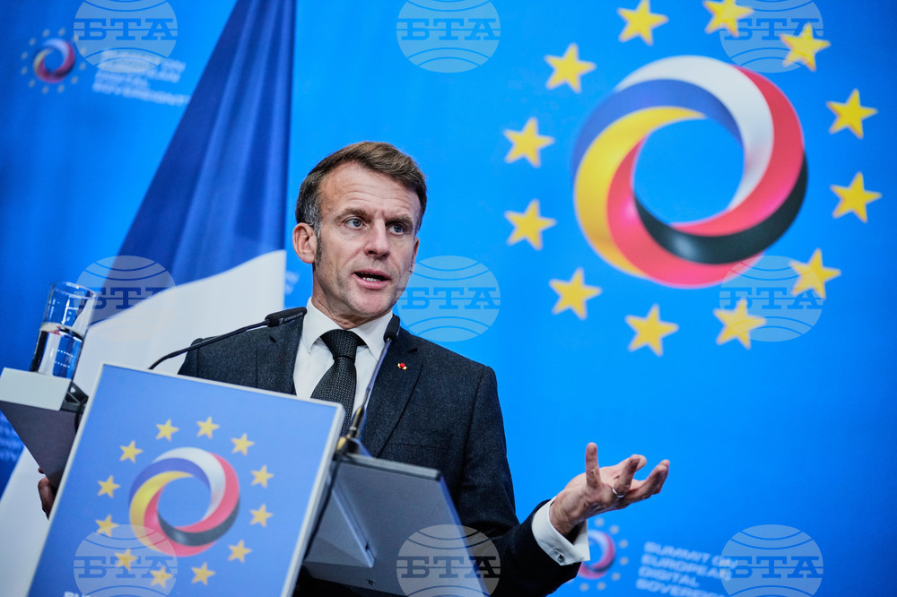 Макрон заяви, че е готов да проведе разговори с алжирския президент, за да може да се постигне напредък в двустранните отношения