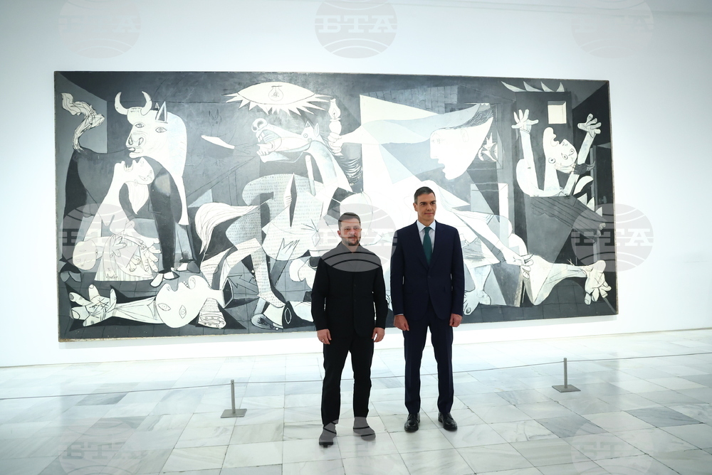 Spain Zelenskyy Guernica