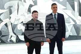 Spain Zelenskyy Guernica