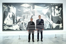 Spain Zelenskyy Guernica