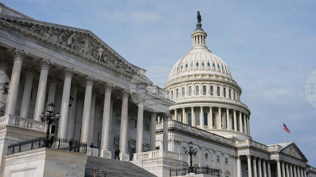 Камарата на представителите на САЩ гласува "за" разкриването от страната на Министерството на правосъдието на досиетата около делото на Епстийн 