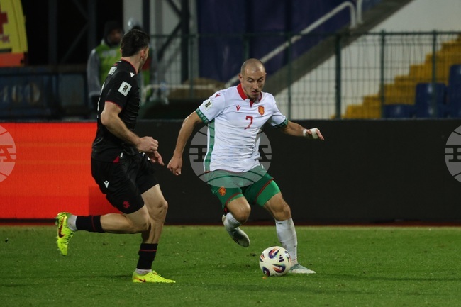 „Една победа не означава нищо, трябва да сме здраво стъпили на земята“, предупреждава авторът на първия гол за България Георги Русев