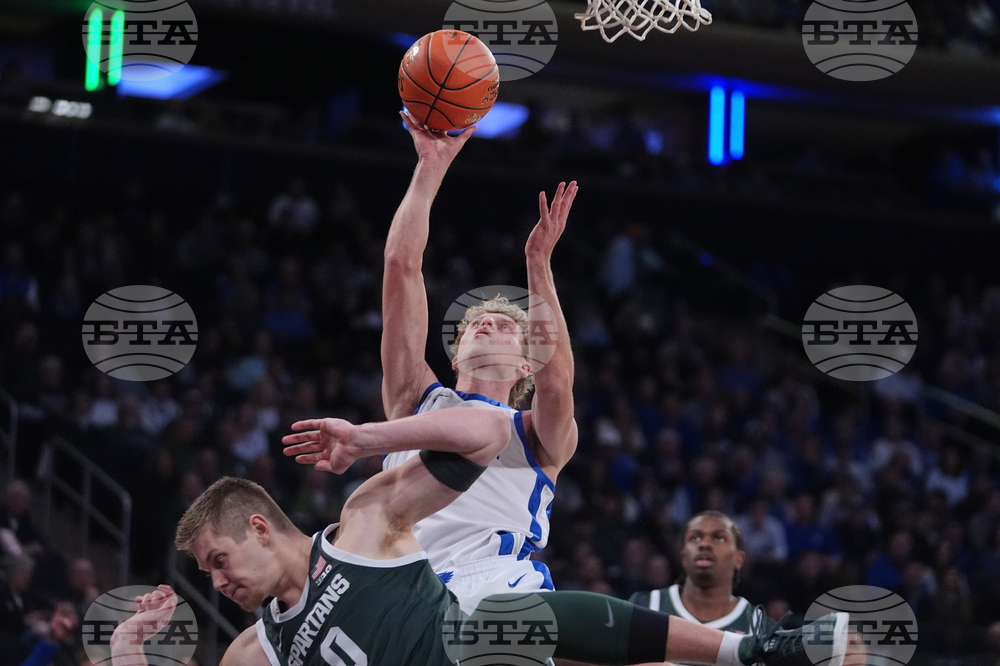Michigan St Kentucky Basketball