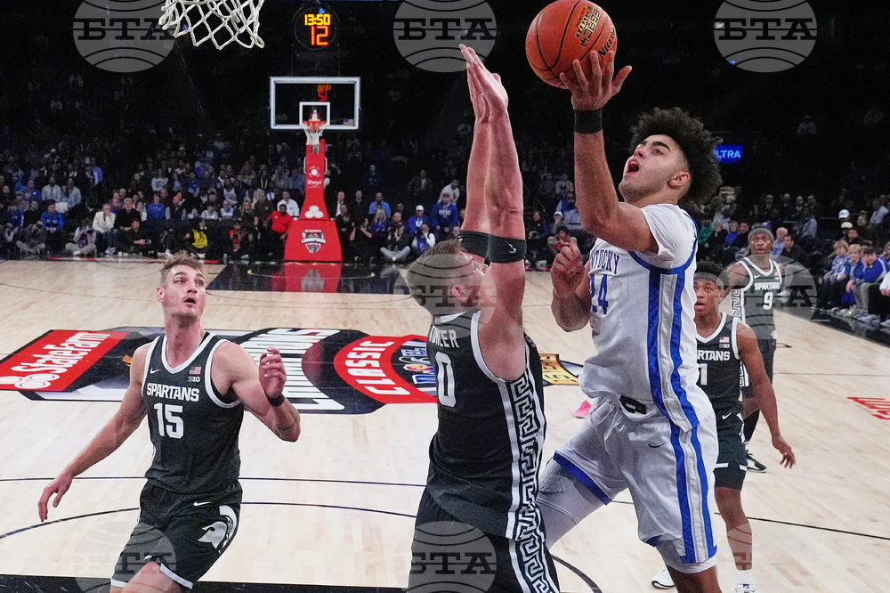 Michigan St Kentucky Basketball