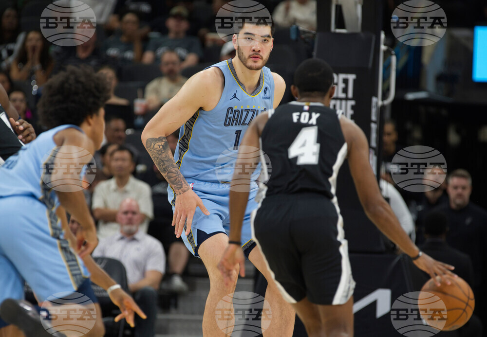 Grizzlies Spurs Basketball