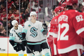 Kraken Red Wings Hockey