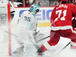 Kraken Red Wings Hockey