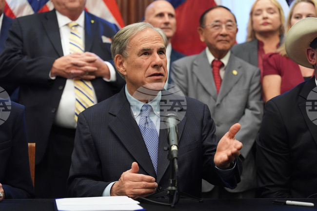 Texas Governor Muslim Group