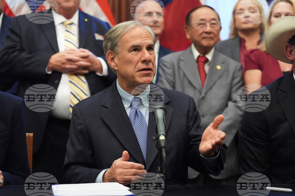 Texas Governor Muslim Group