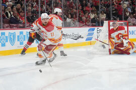 Flames Blackhawks Hockey