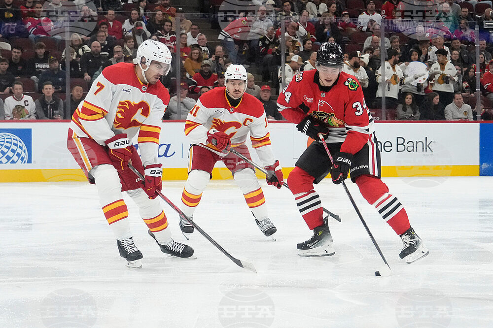 Flames Blackhawks Hockey