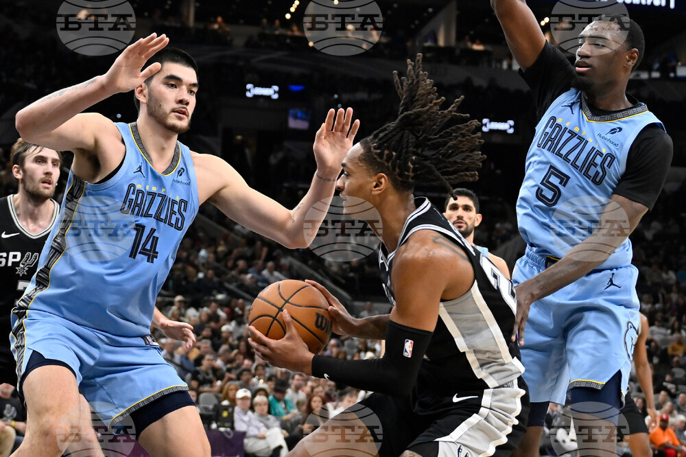 Grizzlies Spurs Basketball