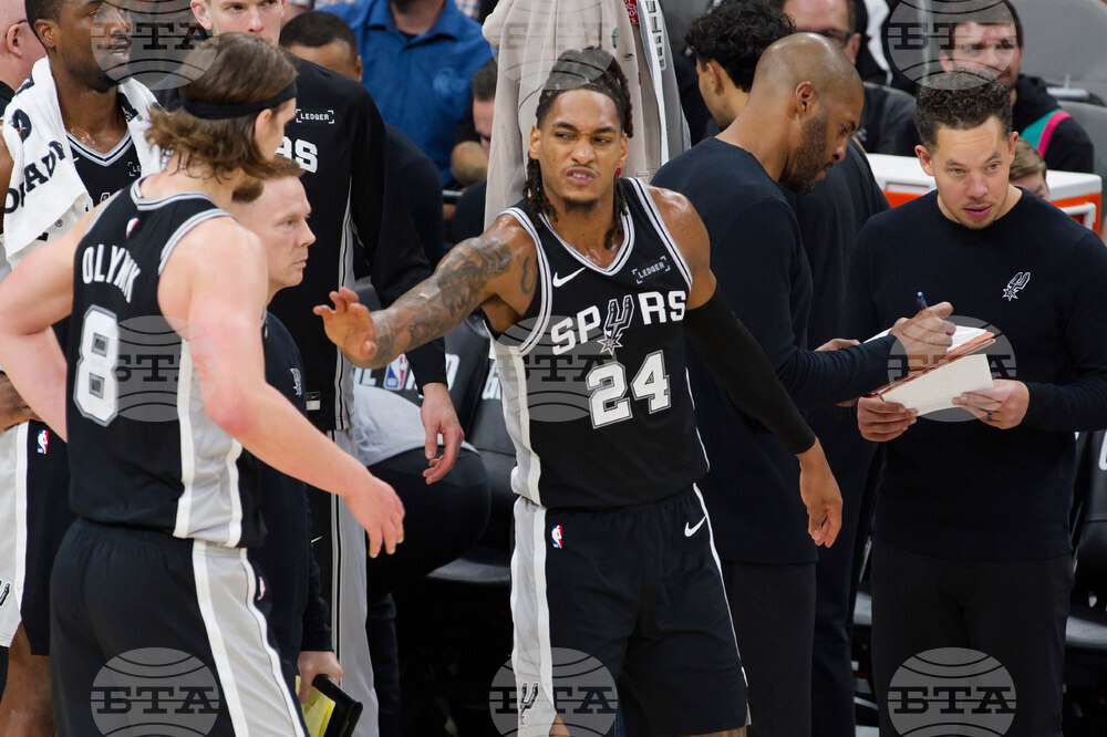 Grizzlies Spurs Basketball