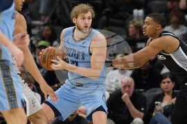 Grizzlies Spurs Basketball