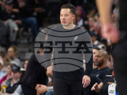 Grizzlies Spurs Basketball