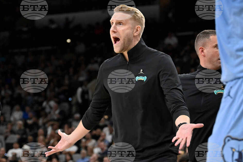 Grizzlies Spurs Basketball