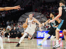 Suns Trail Blazers Basketball