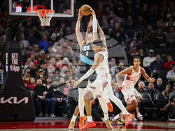 Suns Trail Blazers Basketball