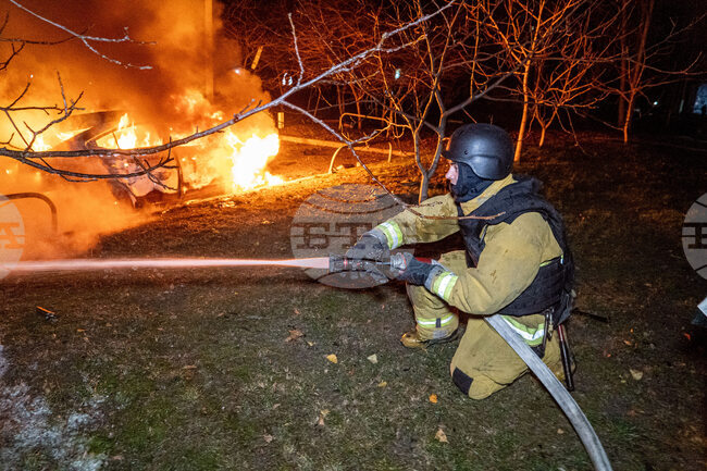 Най-малко 9 души загинаха след руски удар в Западна Украйна, заяви Зеленски