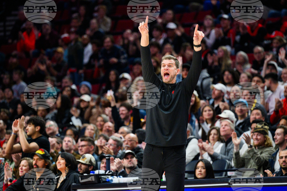 Suns Trail Blazers Basketball