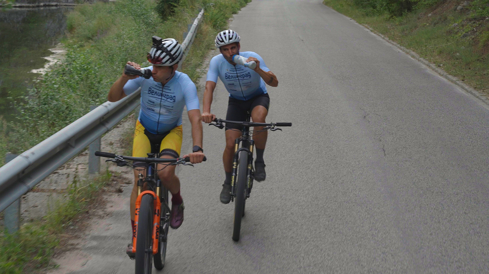 Тази вечер е софийската премиера на филма за Петър Матов, поставил нов рекорд по българския участък на европейския маршрут Е8